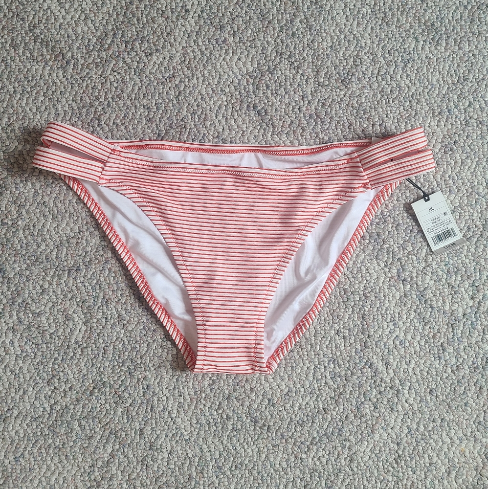 Nwt. Shade & shore bikini bottom.  Xl